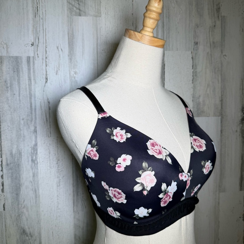 Victoria’s Secret PINK 36DD wireless bra - Black and Rose - super comfortable